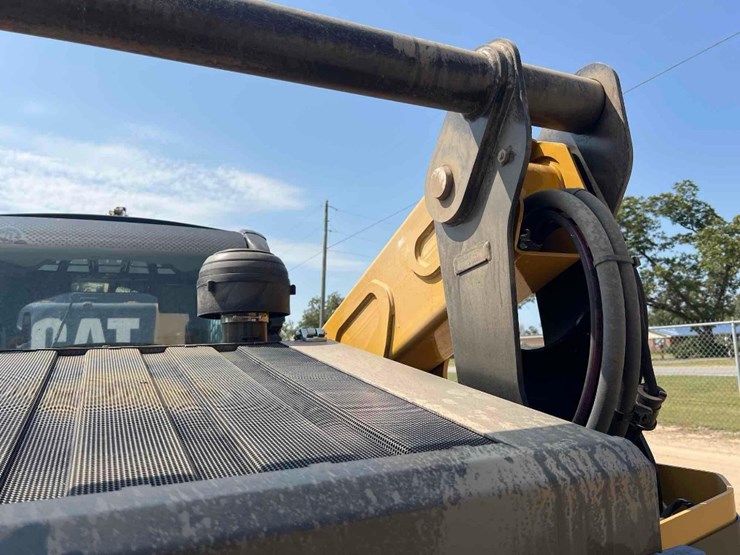 2025-caterpillar-275-skid-steer-image-26