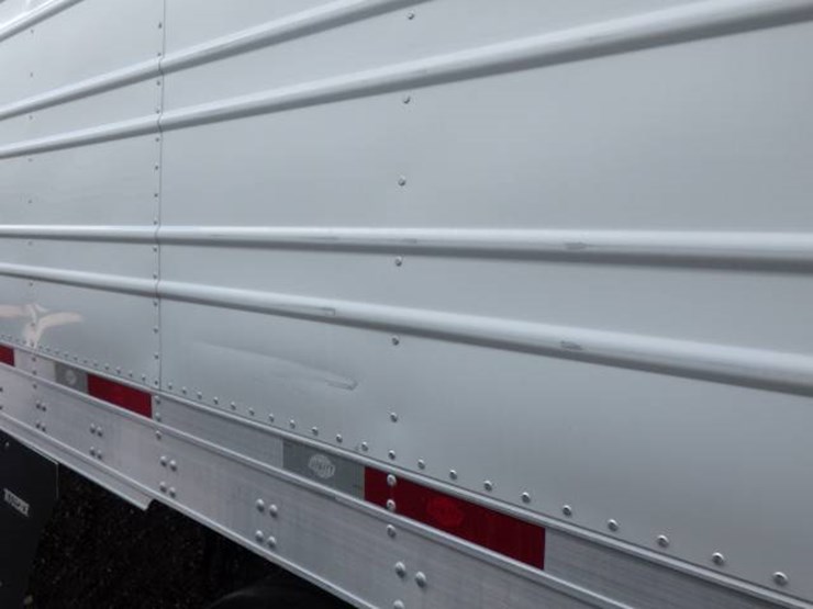 2019-utility-3000r-image-16