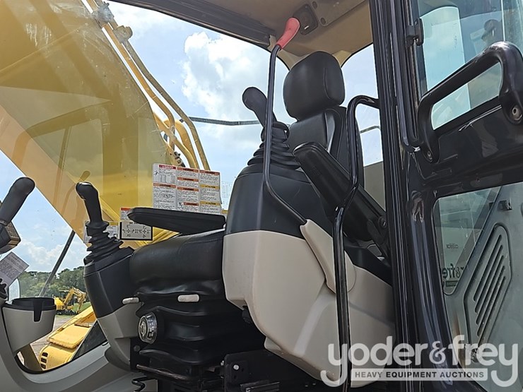2015-kobelco-sk210-lc-9-image-37