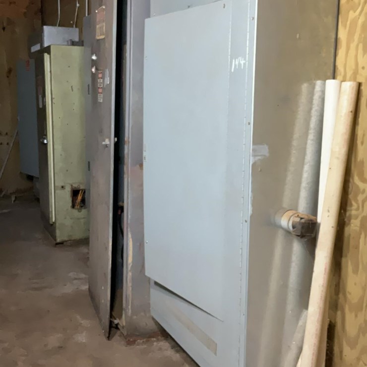 #144 • Electrical Lot