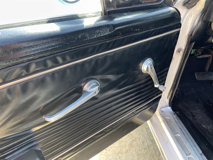 #7017-•-1966-ford-mustang-convertible-(downing,-wi)-(has-wi-title)-image-69