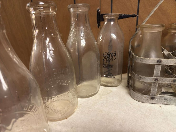 (19)-dairy-bottles-and-carrier-image-3