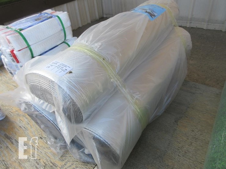 3.3'-x-33'-outdoor-thermal-insulation-image-1