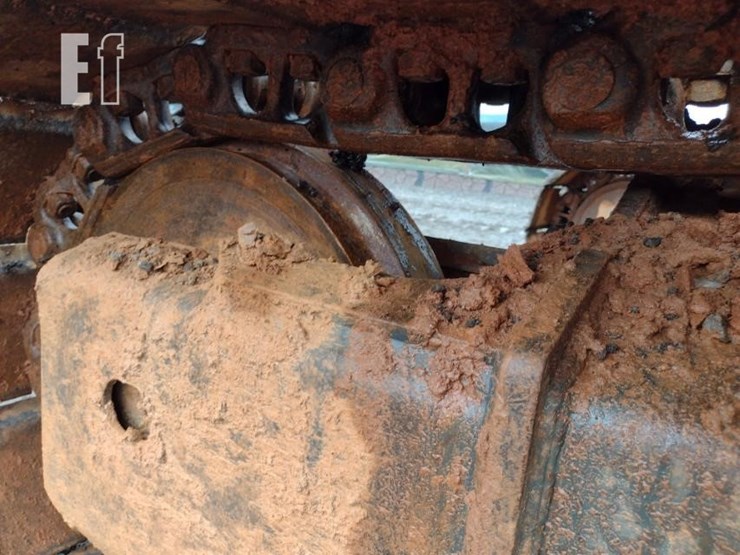 2017-komatsu-pc240-lc-11-image-38