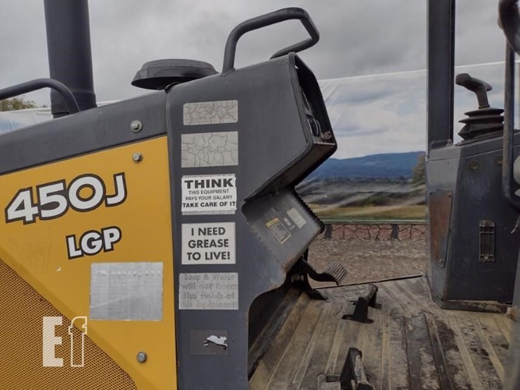 2005-deere-450j-lgp-image-11