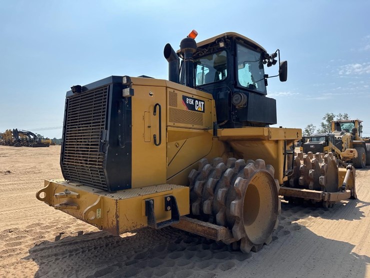2018-caterpillar-815k-image-6