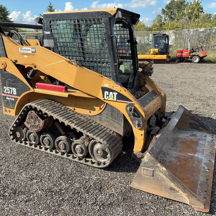 2005 CATERPILLAR 257B