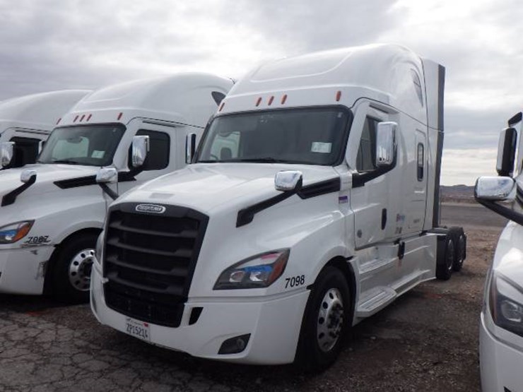 2024-freightliner-cascadia-126-image-1