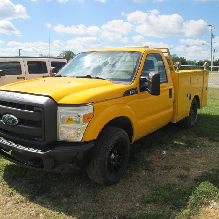 2015 FORD F350