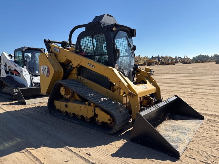 2020-caterpillar-299d3-xe-image-4