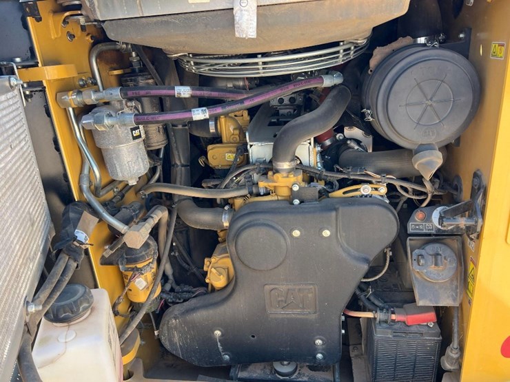 2023-caterpillar-299d3-xe-image-27