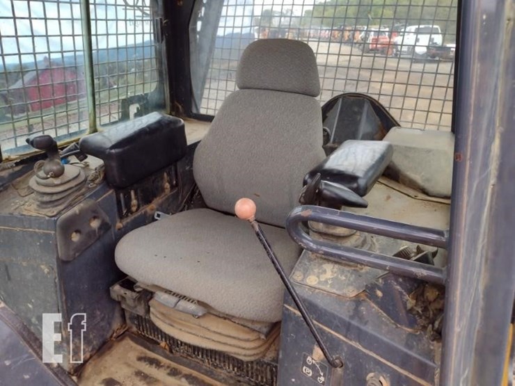 2006-deere-650j-lgp-image-13