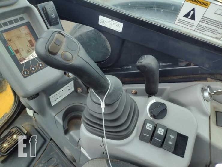 2023-deere-50g-image-9