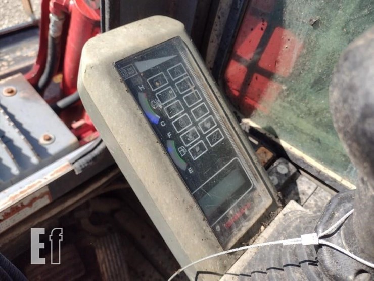 2013-takeuchi-tl12-image-7