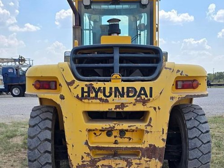 2012-hyundai-160d-7e-image-8