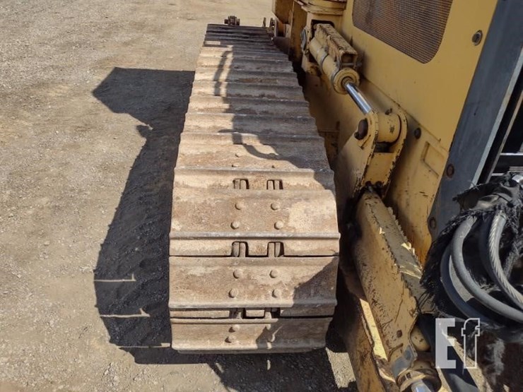 2000-deere-550h-lt-image-37