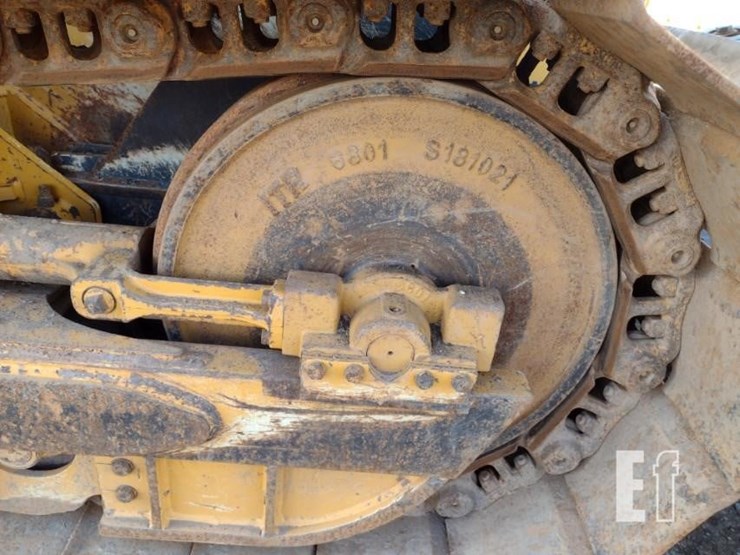 deere-650k-xlt-image-35