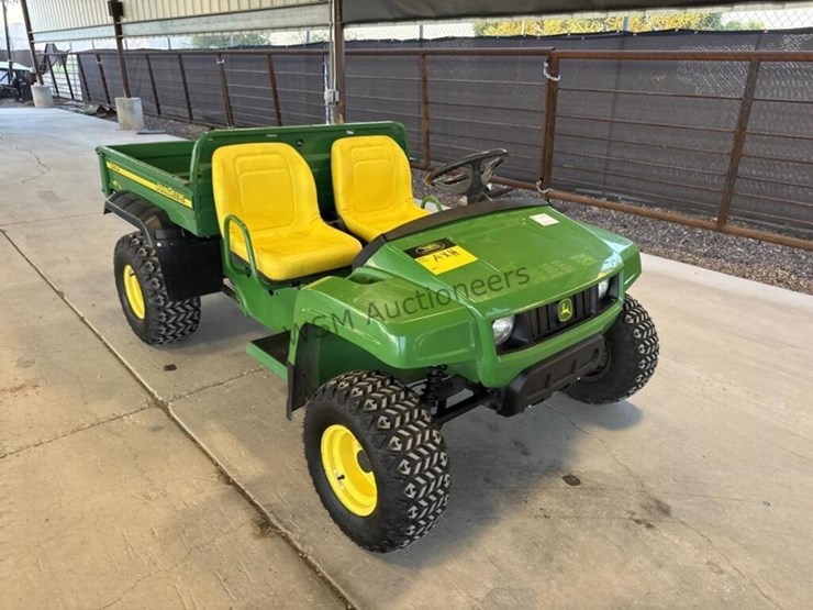 john-deere-gator-tx-image-2