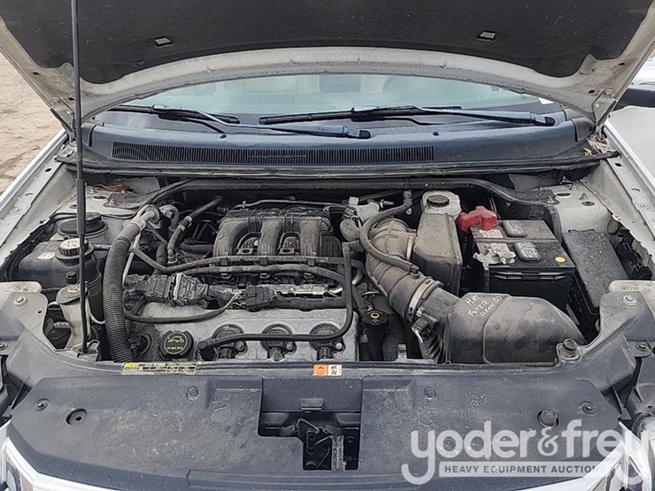 2008-ford-taurus-x-image-12