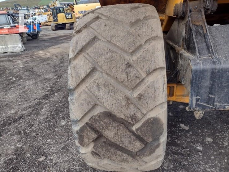 jcb-718-image-18