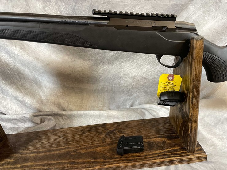 #4853-•-tikka-t1x-sr-17-hmr-bolt-action-rifle,-sn:-am3909-image-32