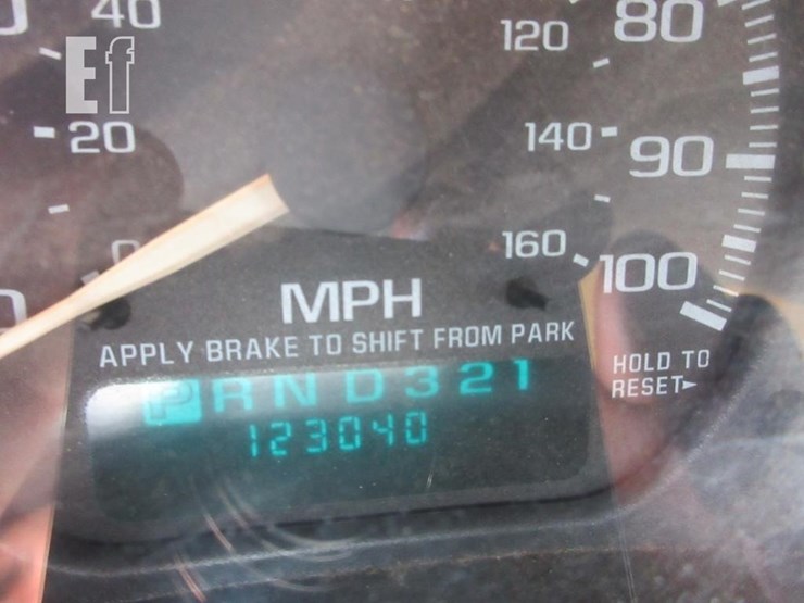2001-gmc-3500-image-21