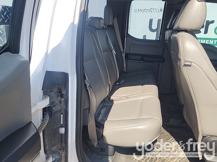 2018-ford-f150-image-24