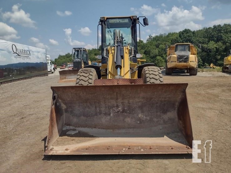 caterpillar-930g-image-2