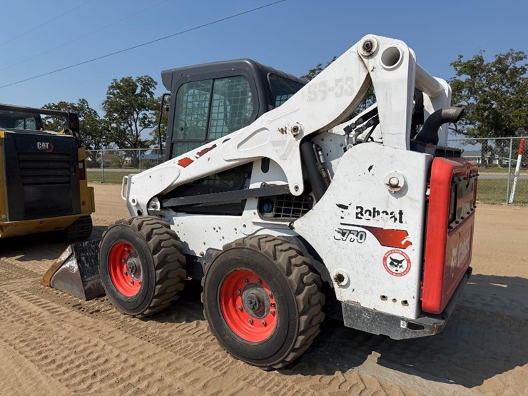 2019-bobcat-s770-image-8
