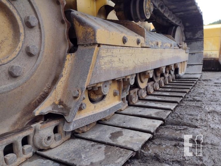 2005-deere-450j-lgp-image-32