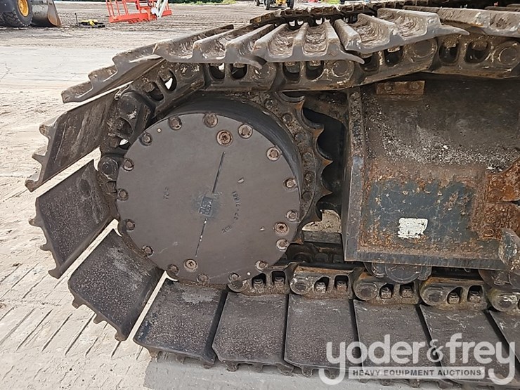2018-komatsu-pc390-lc-11-image-8