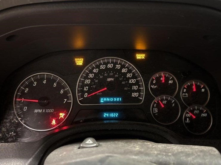 2004-gmc-envoy-sle-image-19