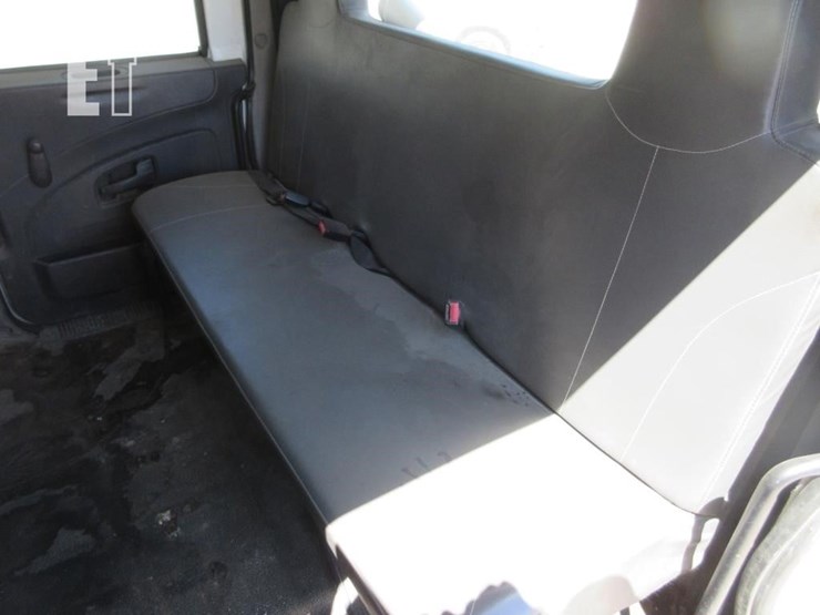 2014-international-durastar-4300-image-13