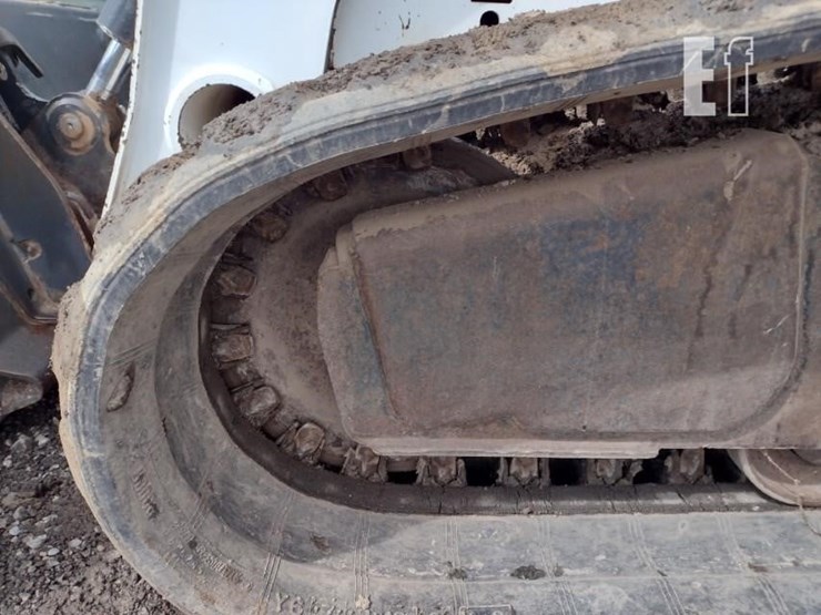 2007-bobcat-t300-image-25