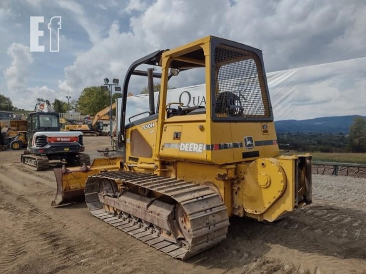 2000-deere-550h-lgp-image-48