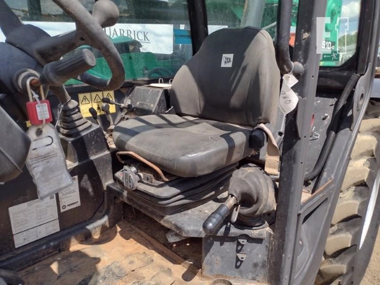 2017-jcb-510-42-image-13