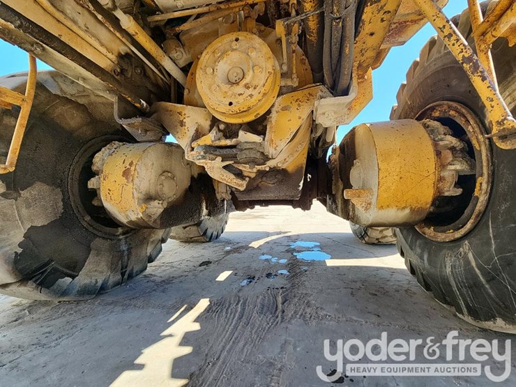 caterpillar-16g-image-48