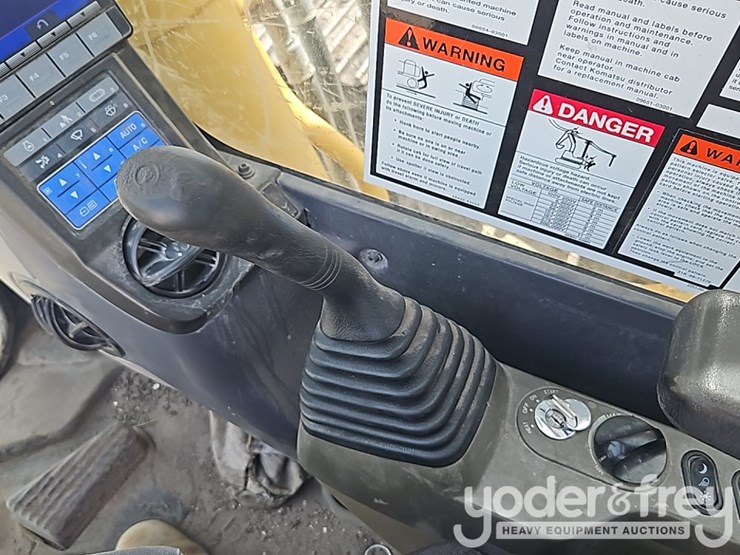 2016-komatsu-pc360-lc-11-image-41