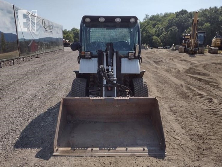 19-bobcat-5600t-toolcat-9416-image-2