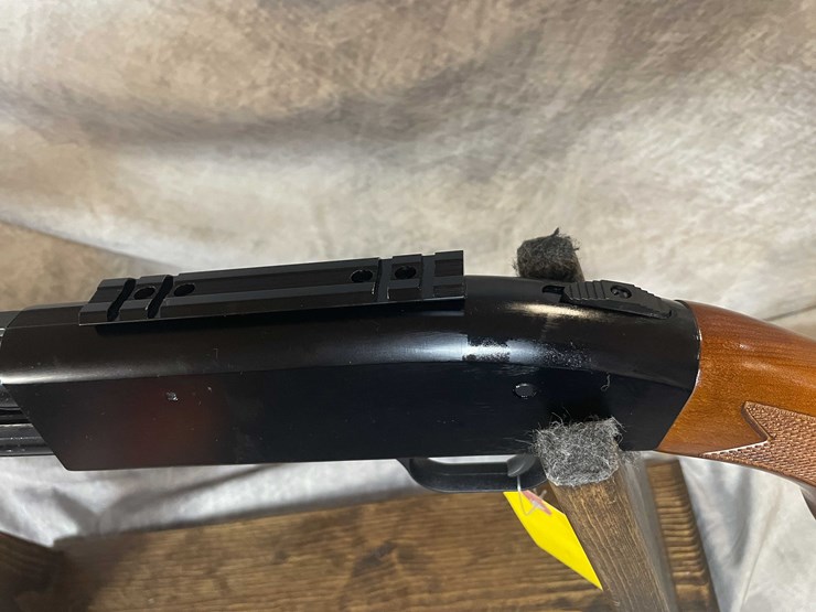 #4864-•-mossberg-model-500-12-ga.-pump-action-shotgun,-sn:-v1385461-image-30