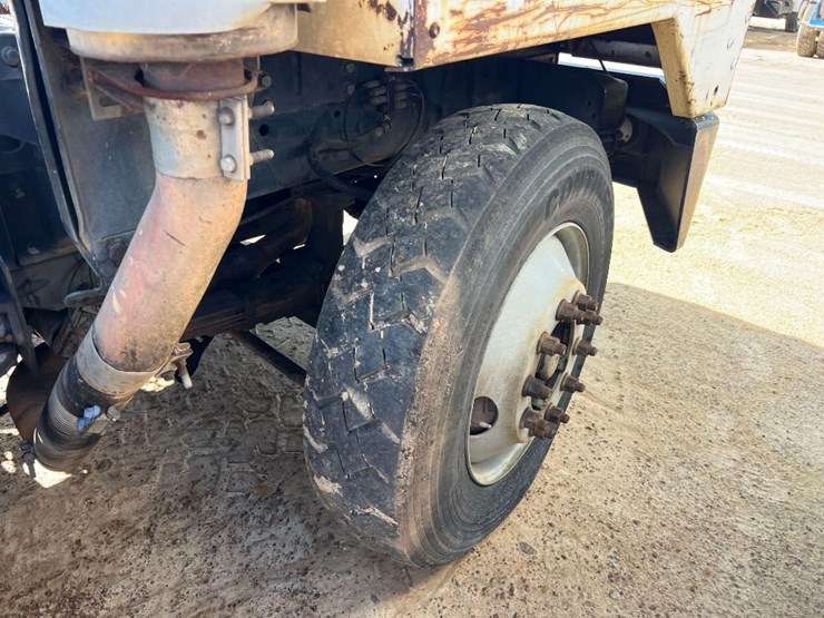 2008-kalmer-4x2-spotter-truck-image-16