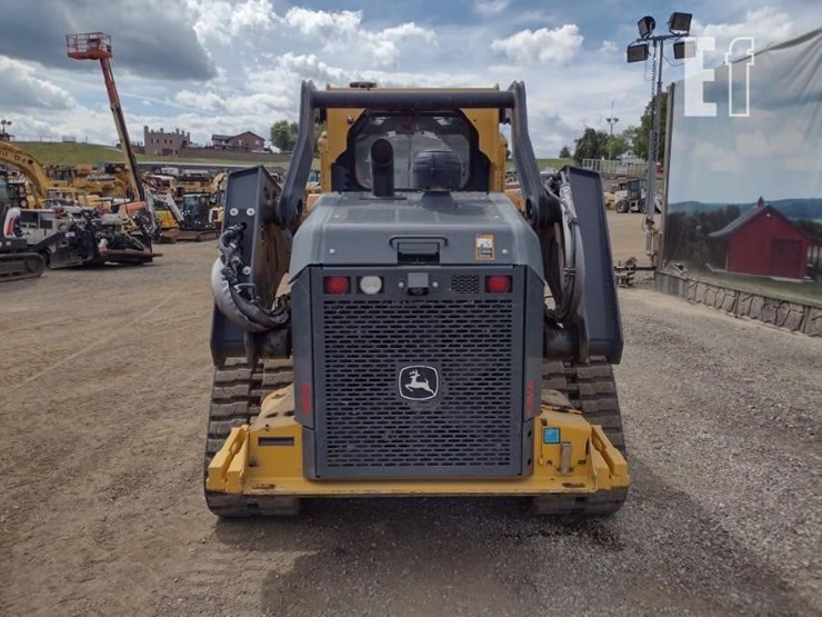 2023-deere-331g-image-4