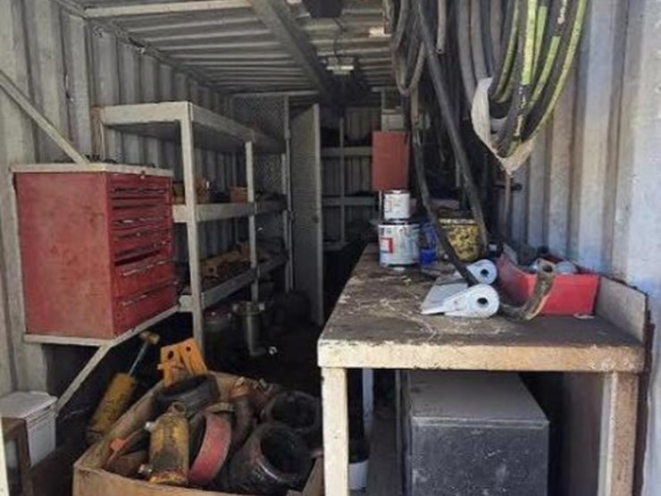 tool-house-with-contents-image-1