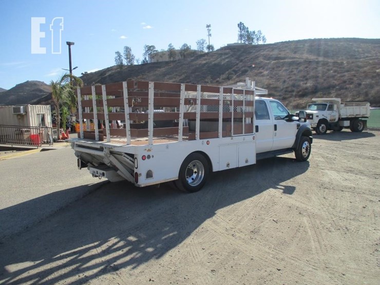 2008-ford-f550-image-3
