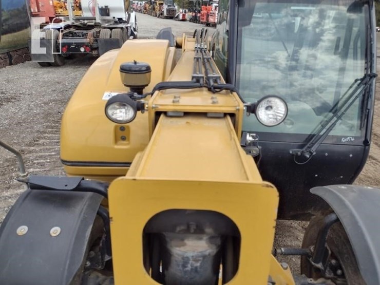 2010-caterpillar-th255-image-18