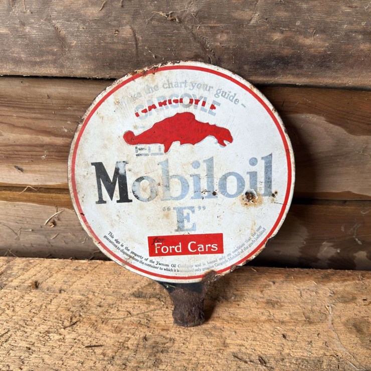 Mobil "E" Gargoyle