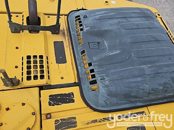 2015-kobelco-sk210-lc-9-image-32