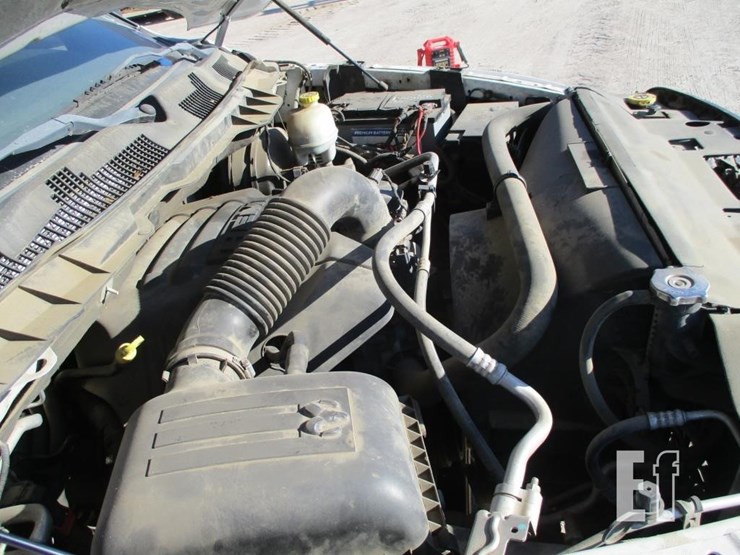 2014-dodge-ram-1500-image-5