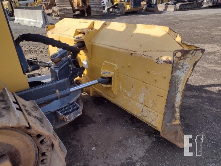 deere-650k-xlt-image-18
