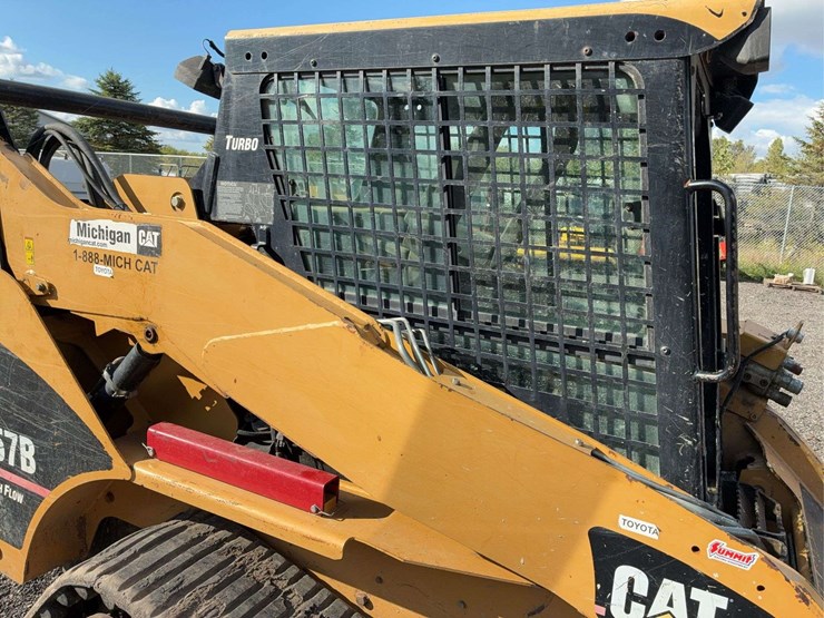 2005-caterpillar-257b-image-4
